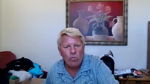 Snapshot of hardblondcouplehawaii chatting on June 7, 9:18 pm Steele and Cassie online show from June 7, 9:18 pm