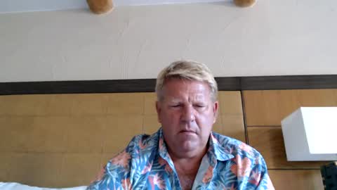 Snapshot of hardblondcouplehawaii chatting on July 9, 1:09 am Steele and Cassie online show from July 9, 1:09 am