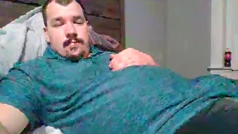 Snapshot of hardcockoncam22 chatting on January 22, 4:23 am cervixpainter25 online show from January 22, 4:23 am