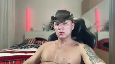 MATTSTEEL - ITALIAN STALLION online show from December 29, 2:21 pm