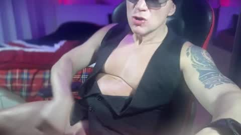 MATTSTEEL - ITALIAN STALLION online show from February 8, 1:32 am