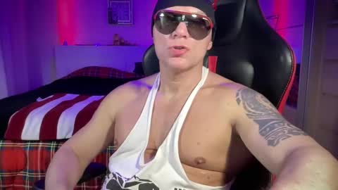 MATTSTEEL - ITALIAN STALLION online show from March 9, 1:04 am