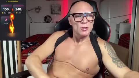 MATTSTEEL - ITALIAN STALLION online show from October 10, 8:57 am