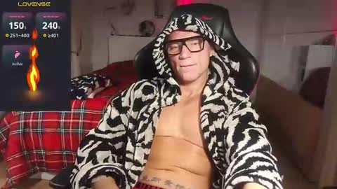 MATTSTEEL - ITALIAN STALLION online show from October 17, 10:18 am