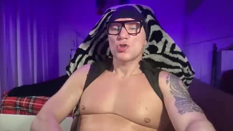 MATTSTEEL - ITALIAN STALLION online show from February 20, 1:57 am