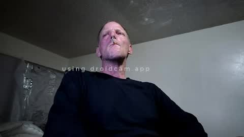 Snapshot of hardnhorny1011 chatting on May 18, 3:24 am HardNhor3y online show from May 18, 3:24 am