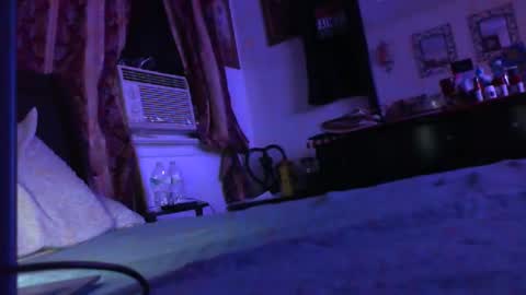 Snapshot of hardrubman chatting on December 4, 1:58 am hardrubman online show from December 4, 1:58 am