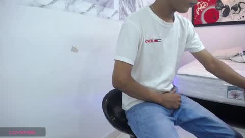 Andres Dean online show from December 29, 4:48 am