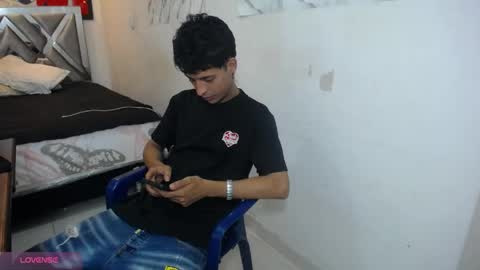 Andres Dean online show from April 9, 10:59 pm