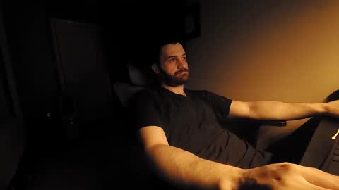 Snapshot of hardswtch chatting on September 11, 12:33 am Tom online show from September 11, 12:33 am