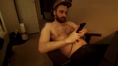 Snapshot of hardswtch chatting on September 11, 12:38 pm Tom online show from September 11, 12:38 pm