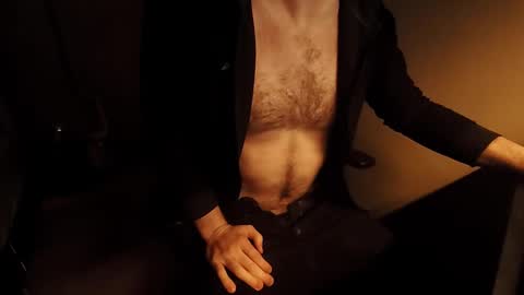 Snapshot of hardswtch chatting on September 13, 9:31 am Tom online show from September 13, 9:31 am