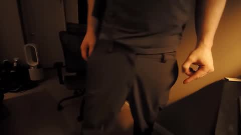 Snapshot of hardswtch chatting on September 15, 10:32 pm Tom online show from September 15, 10:32 pm