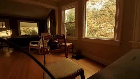 Snapshot of hardswtch chatting on October 20, 11:27 pm Tom online show from October 20, 11:27 pm