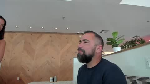 hardworkertn online show from April 21, 3:39 pm