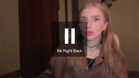 Snapshot of harley_kimm chatting on November 25, 5:29 am Julia online show from November 25, 5:29 am