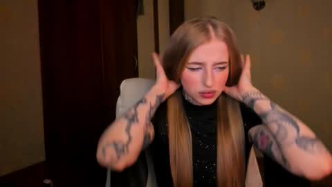 Julia online show from January 11, 5:34 am