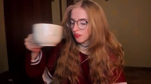 Julia online show from January 13, 5:57 am