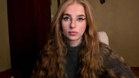 Julia online show from February 23, 4:43 am