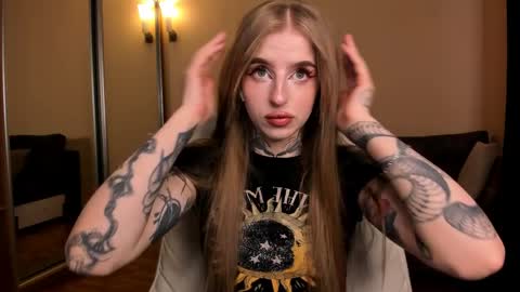 Julia online show from April 2, 6:22 am