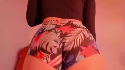 Annie online show from January 19, 7:15 am