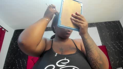 Snapshot of harleyevaans chatting on December 4, 12:14 pm Harley Evaans online show from December 4, 12:14 pm