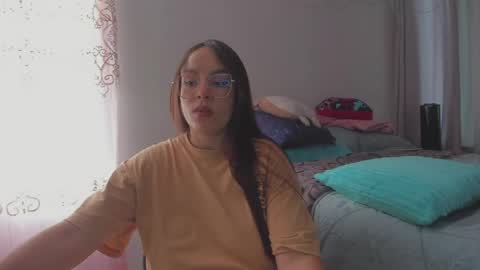 Natii  online show from April 13, 8:25 pm