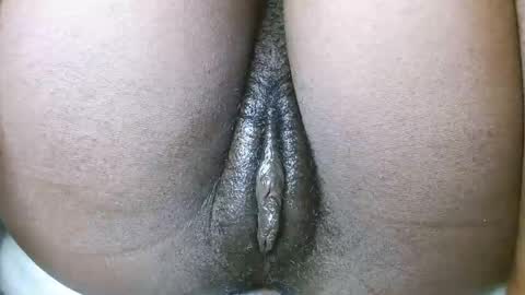 harleys_ebony online show from December 6, 7:32 am