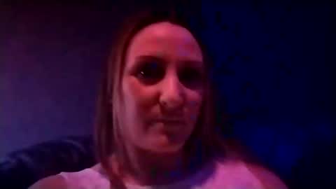 Snapshot of harmony_rose_xoxo chatting on January 15, 2:17 am Harmony online show from January 15, 2:17 am