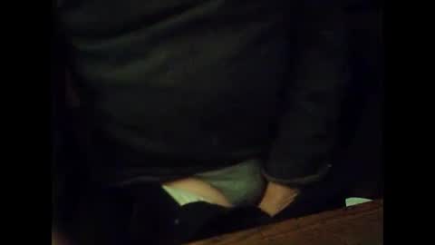 Snapshot of harold4848 chatting on December 16, 1:21 am harold4848 online show from December 16, 1:21 am