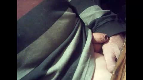 Snapshot of harold4848 chatting on February 23, 5:18 pm harold4848 online show from February 23, 5:18 pm