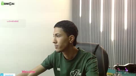 Snapshot of haroldxl chatting on February 15, 7:43 pm IM HAROLD online show from February 15, 7:43 pm