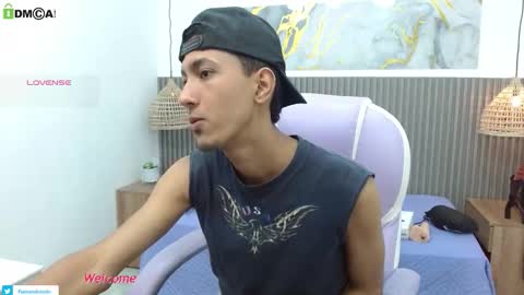 Snapshot of haroldxl chatting on February 20, 1:44 pm IM HAROLD online show from February 20, 1:44 pm