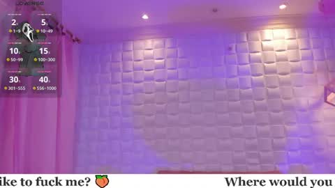 Snapshot of harperwest_ chatting on July 30, 8:41 pm Harper online show from July 30, 8:41 pm