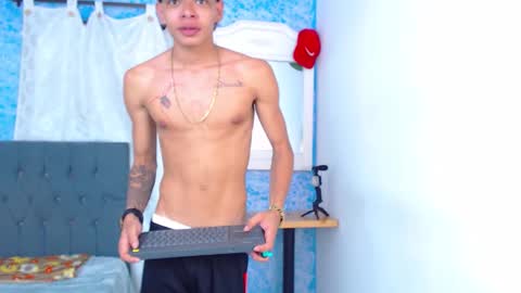 Harry online show from February 12, 11:44 pm