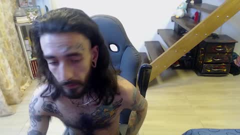 OMAR online show from January 10, 9:13 am