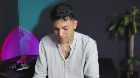  ... online show from September 28, 11:32 pm