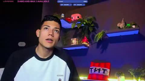  ... online show from April 18, 5:39 pm