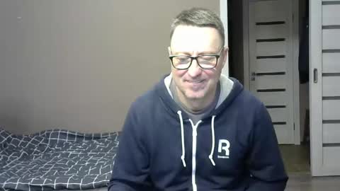 Snapshot of harrysnake chatting on February 7, 6:45 am HarrySnake online show from February 7, 6:45 am