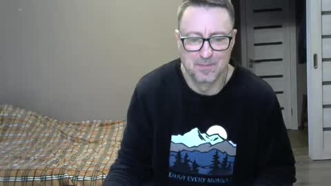 Snapshot of harrysnake chatting on February 11, 6:40 am HarrySnake online show from February 11, 6:40 am