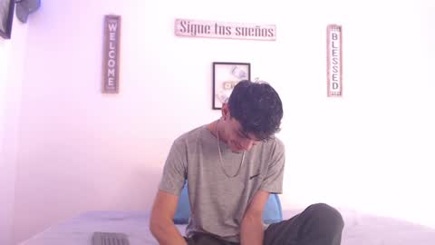 Snapshot of harrythomson1 chatting on December 28, 3:04 pm harry thomson online show from December 28, 3:04 pm