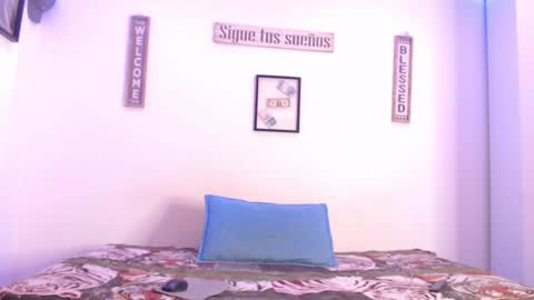 Snapshot of harrythomson1 chatting on January 21, 1:08 am harry thomson online show from January 21, 1:08 am