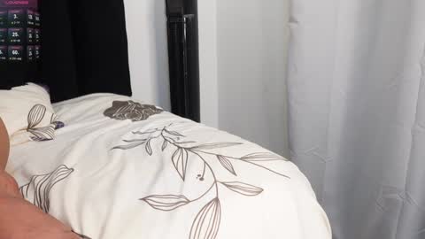 Snapshot of harrytwink18 chatting on January 13, 5:02 pm HARRY online show from January 13, 5:02 pm