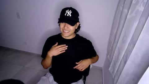 Snapshot of haru_boi chatting on December 11, 3:13 am Haru online show from December 11, 3:13 am