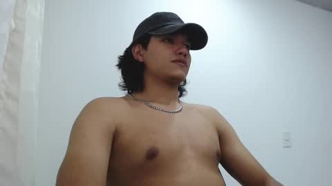 Snapshot of haru_boi chatting on March 9, 3:11 am Haru online show from March 9, 3:11 am