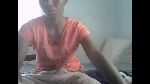 Snapshot of harysette chatting on December 19, 10:55 am harysette online show from December 19, 10:55 am