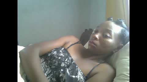 Snapshot of harysette chatting on March 11, 8:42 am harysette online show from March 11, 8:42 am