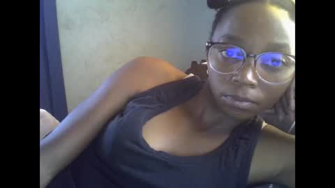 Snapshot of harysette chatting on March 30, 12:39 pm harysette online show from March 30, 12:39 pm