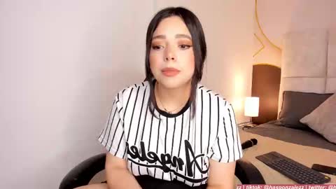 has_gonzalezz online show from January 18, 5:22 am