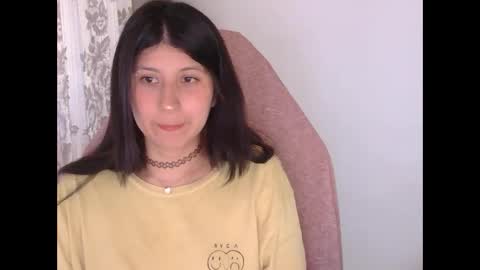 Snapshot of hasley_bbylee chatting on May 20, 9:32 pm lady online show from May 20, 9:32 pm